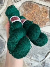 Load image into Gallery viewer, Merino Singles &#39;Emerald&#39;