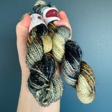 Load image into Gallery viewer, 4ply Corriedale Mini-skeins &#39;Oneroa&#39;