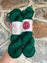 Load image into Gallery viewer, 10ply Merino &#39;Emerald&#39;