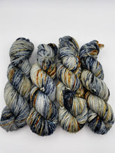 Load image into Gallery viewer, 12ply Merino &#39;Oneroa&#39;