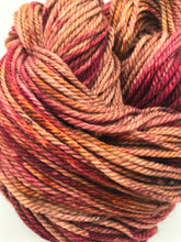 Load image into Gallery viewer, 10ply Merino &#39;April&#39;