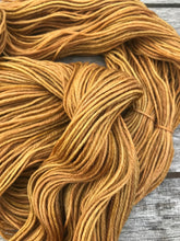 Load image into Gallery viewer, 5ply Bluefaced Leicester &#39;Ginger Crunch&#39;