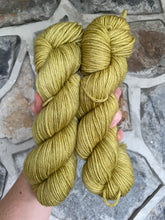 Load image into Gallery viewer, 8ply Corriedale &#39;Citrine&#39;