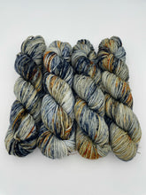 Load image into Gallery viewer, 10ply Merino &#39;Oneroa&#39;