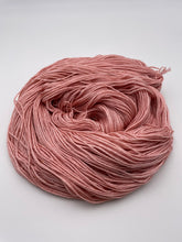Load image into Gallery viewer, 4ply Silk / Merino &#39;Carnation&#39;