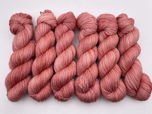 8ply Merino 'Carnation'