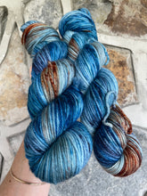 Load image into Gallery viewer, 8ply Merino &#39;Carey&#39;
