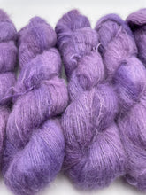 Load image into Gallery viewer, Suri Silk Lace &#39;Lavender&#39;