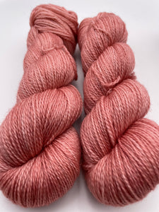 4ply Corriedale 'Carnation'