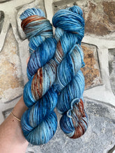 Load image into Gallery viewer, 8ply Merino &#39;Carey&#39;