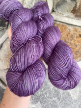 Load image into Gallery viewer, Merino Singles &#39;Lavender&#39;