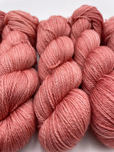 Load image into Gallery viewer, 4ply Corriedale &#39;Carnation&#39;