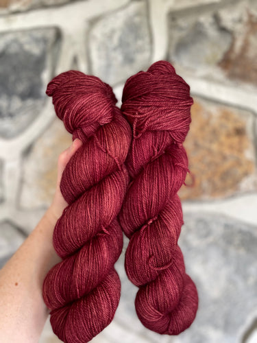 4ply Merino 'Garnet'