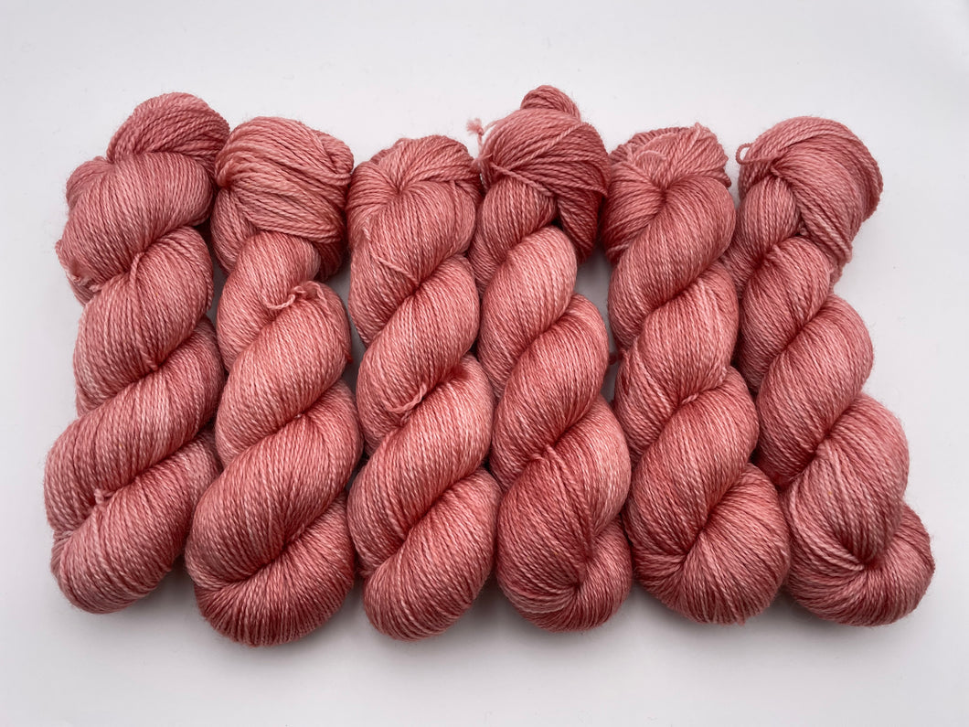 4ply Corriedale 'Carnation'
